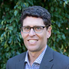 Gary Levin